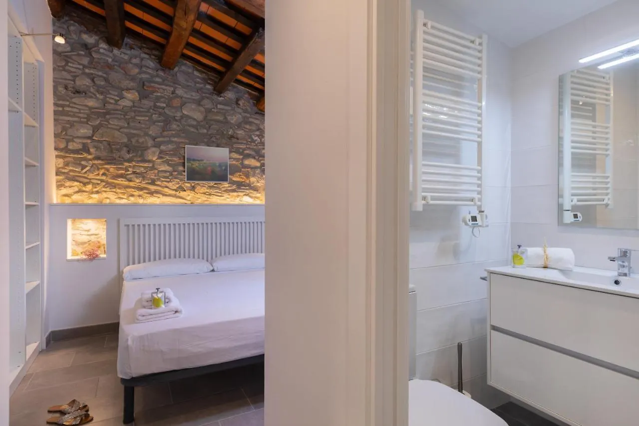 Flalteli Rambla 5 4-1 Apartment Girona 0*,  Spain