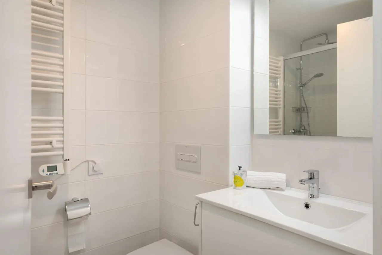Flalteli Rambla 5 4-1 Apartment Girona